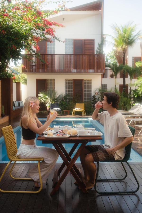 Villa Nautica Boutique Hotel Jijoca de Jericoacoara Exterior photo A couple eating breakfast at a hotel